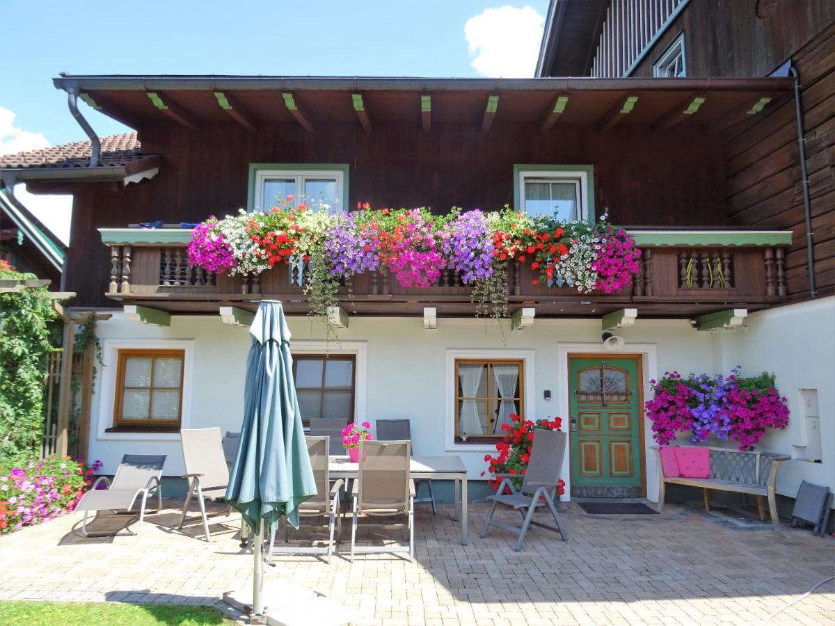 Nhà khách Fruehstueckspension Klinglhub 2*